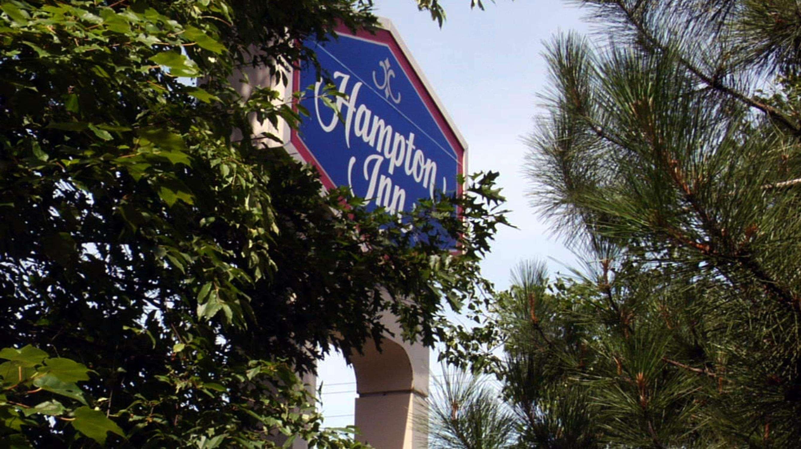 Hampton Inn Portland-Airport Южен Портланд Екстериор снимка