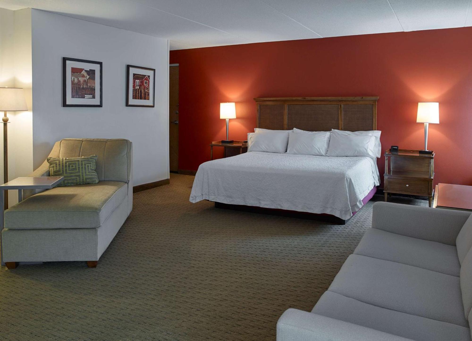 Hampton Inn Portland-Airport Южен Портланд Екстериор снимка