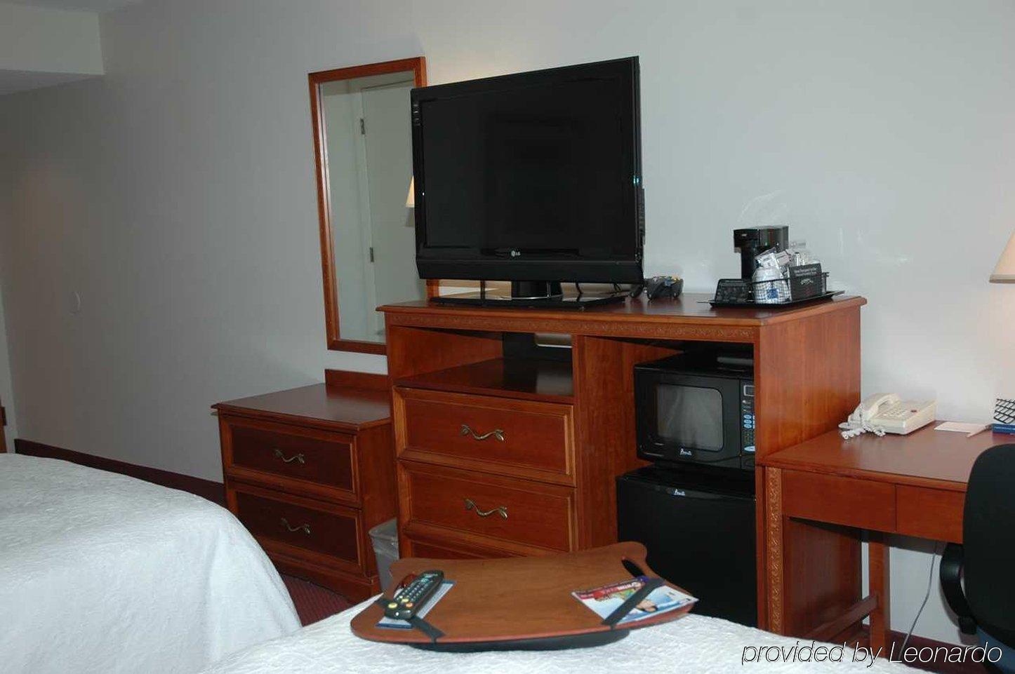 Hampton Inn Portland-Airport Южен Портланд Стая снимка