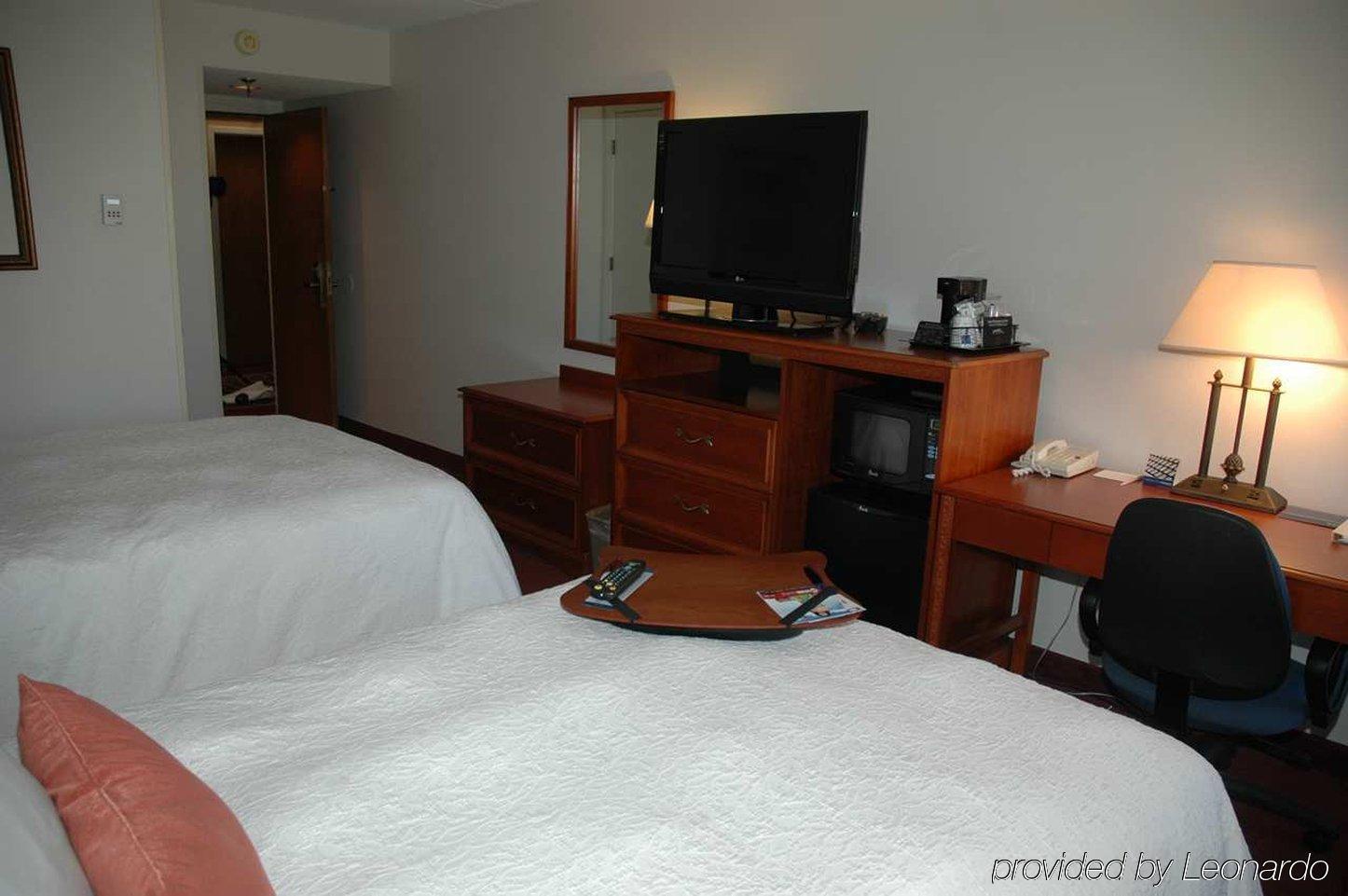 Hampton Inn Portland-Airport Южен Портланд Стая снимка